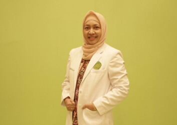 dr. RR Nur Shani Meida, SpM., M.Kes